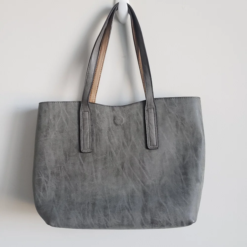 Leather Handbag - Picture 2 of 2